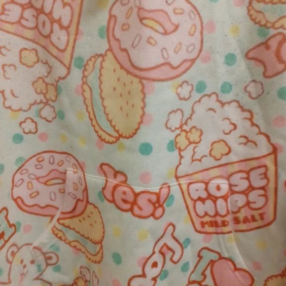 Cute Patterned Hoodie - Picture 2 of 3